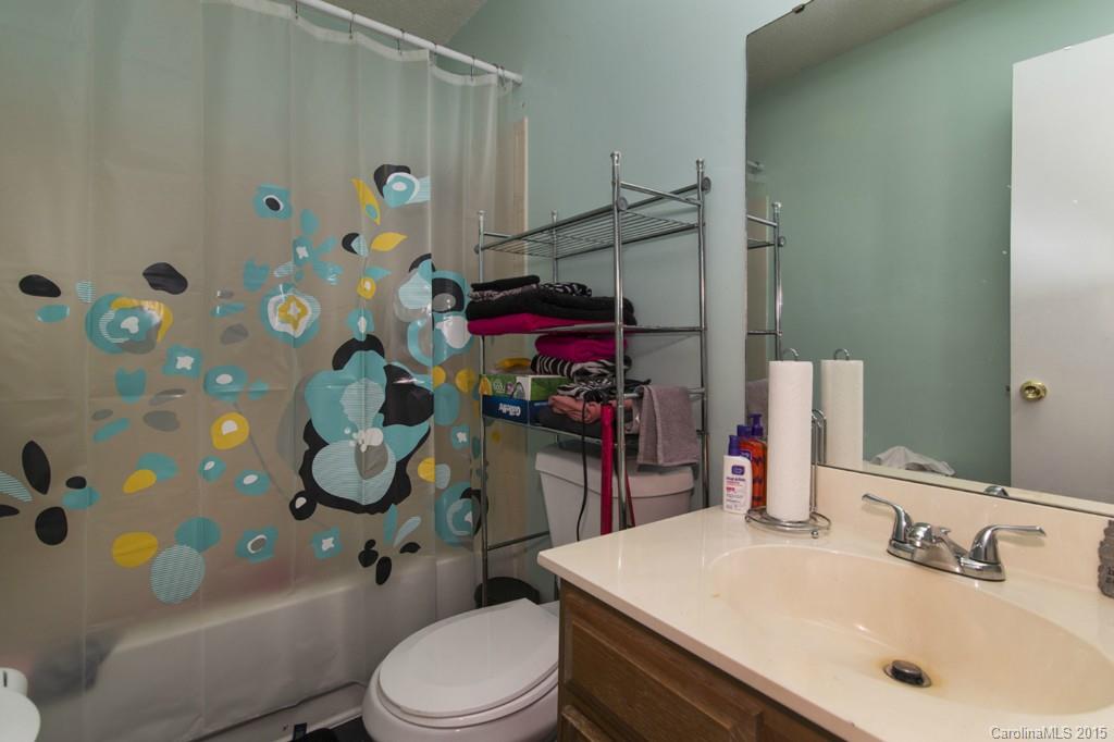 1600 Sharon Road West, Unit 14 Charlotte, NC 28210 - Photo 13 of 17 Gallery Image 13