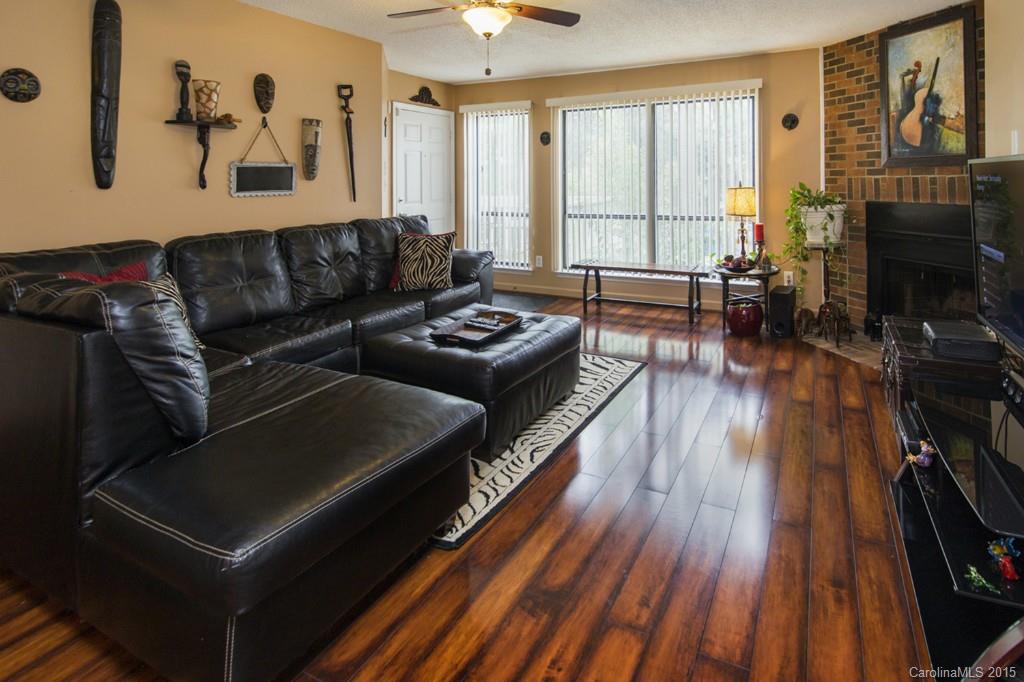 1600 Sharon Road West, Unit 14 Charlotte, NC 28210 - Photo 6 of 17 Gallery Image 6