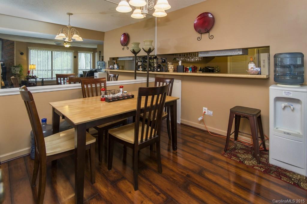 1600 Sharon Road West, Unit 14 Charlotte, NC 28210 - Photo 9 of 17 Gallery Image 9
