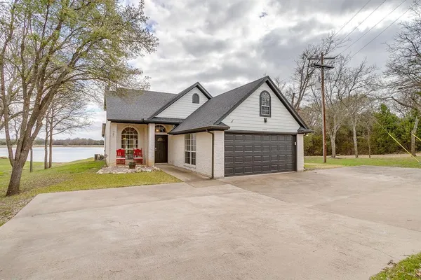 $495,000 | 1451 Lakeside Trail, Whitney, TX 76692