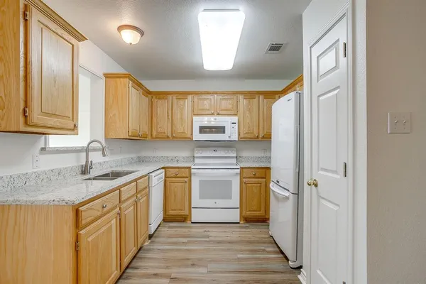 $495,000 | 1451 Lakeside Trail, Whitney, TX 76692