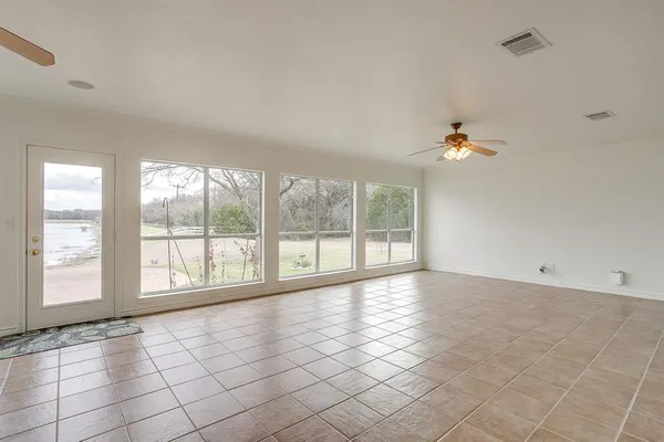 $495,000 | 1451 Lakeside Trail, Whitney, TX 76692