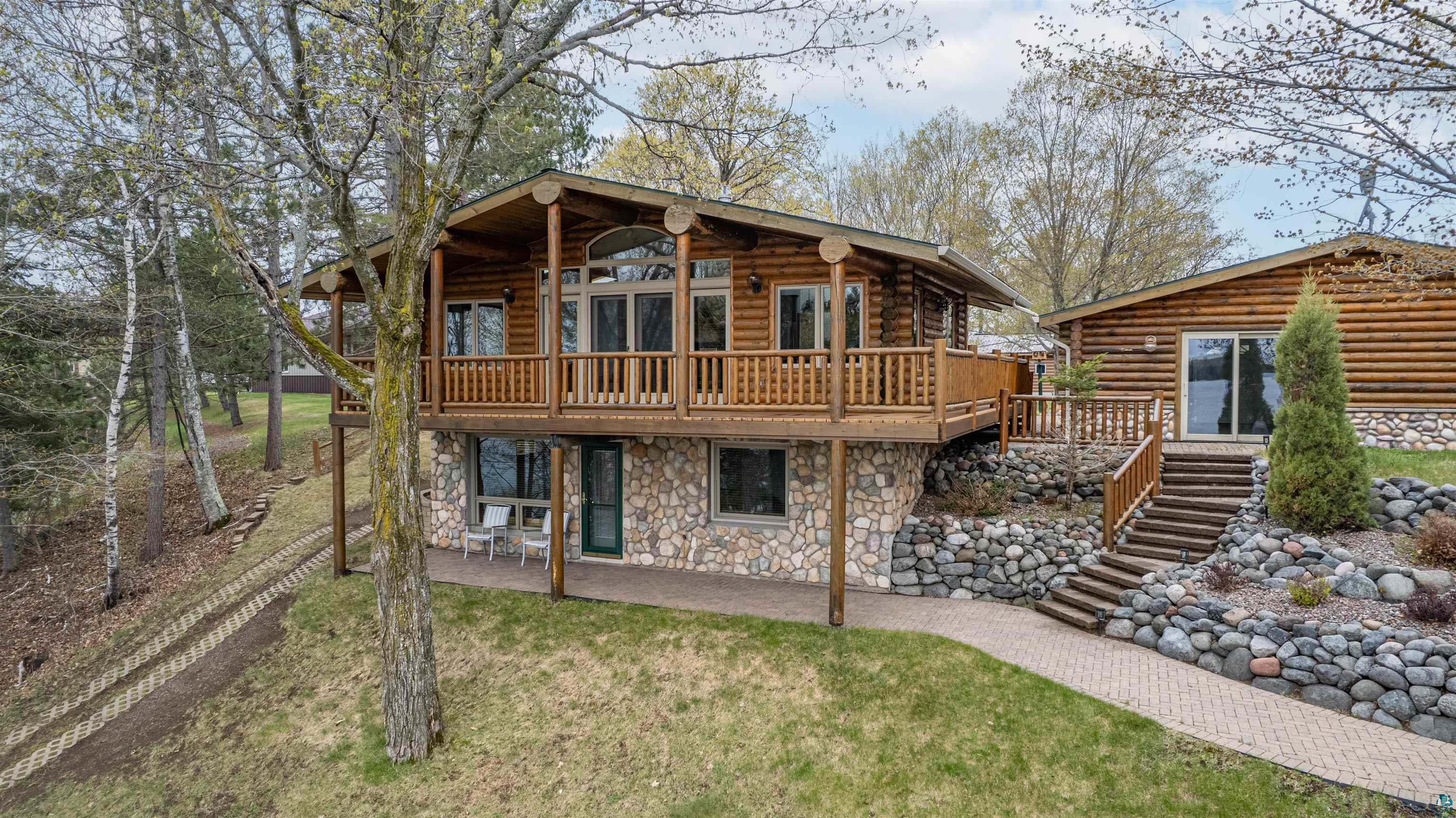 7024 Van Road Duluth, MN 55803 - Photo 2 of 44