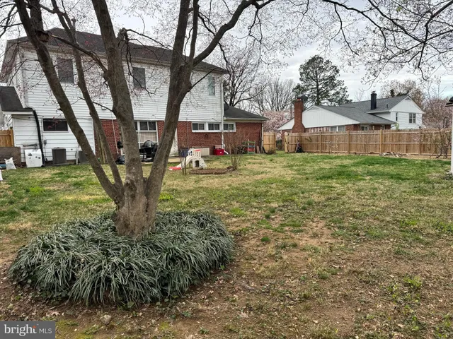 $999,990 | 7314 Inzer Street, Springfield, VA 22151