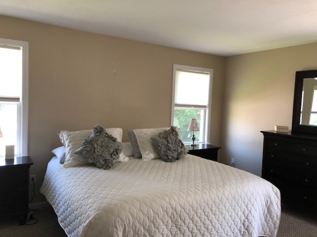58 Deepdale Road Worcester, MA 01606 - Photo 6 of 11 Gallery Image 6