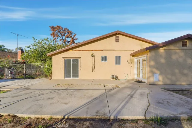 $3,600 | 6255 Mitchell Avenue, Riverside, CA 92505