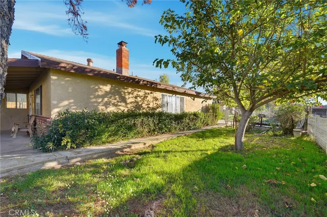 $3,600 | 6255 Mitchell Avenue, Riverside, CA 92505