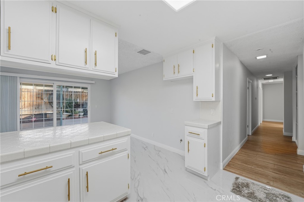 6255 Mitchell Avenue Riverside, CA 92505 - Photo 7 of 54