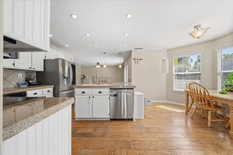 $670,000 | 6012 Laguna Park Drive, Elk Grove, CA 95758