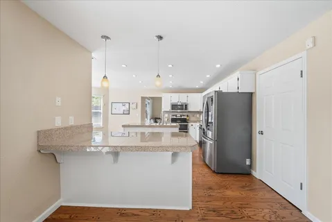 $670,000 | 6012 Laguna Park Drive, Elk Grove, CA 95758