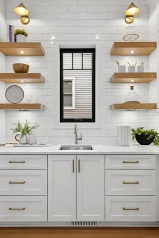 $2,234,900 | 1967 Sheridan Avenue South, Minneapolis, MN 55405