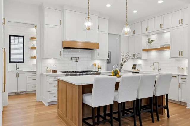 $2,234,900 | 1967 Sheridan Avenue South, Minneapolis, MN 55405