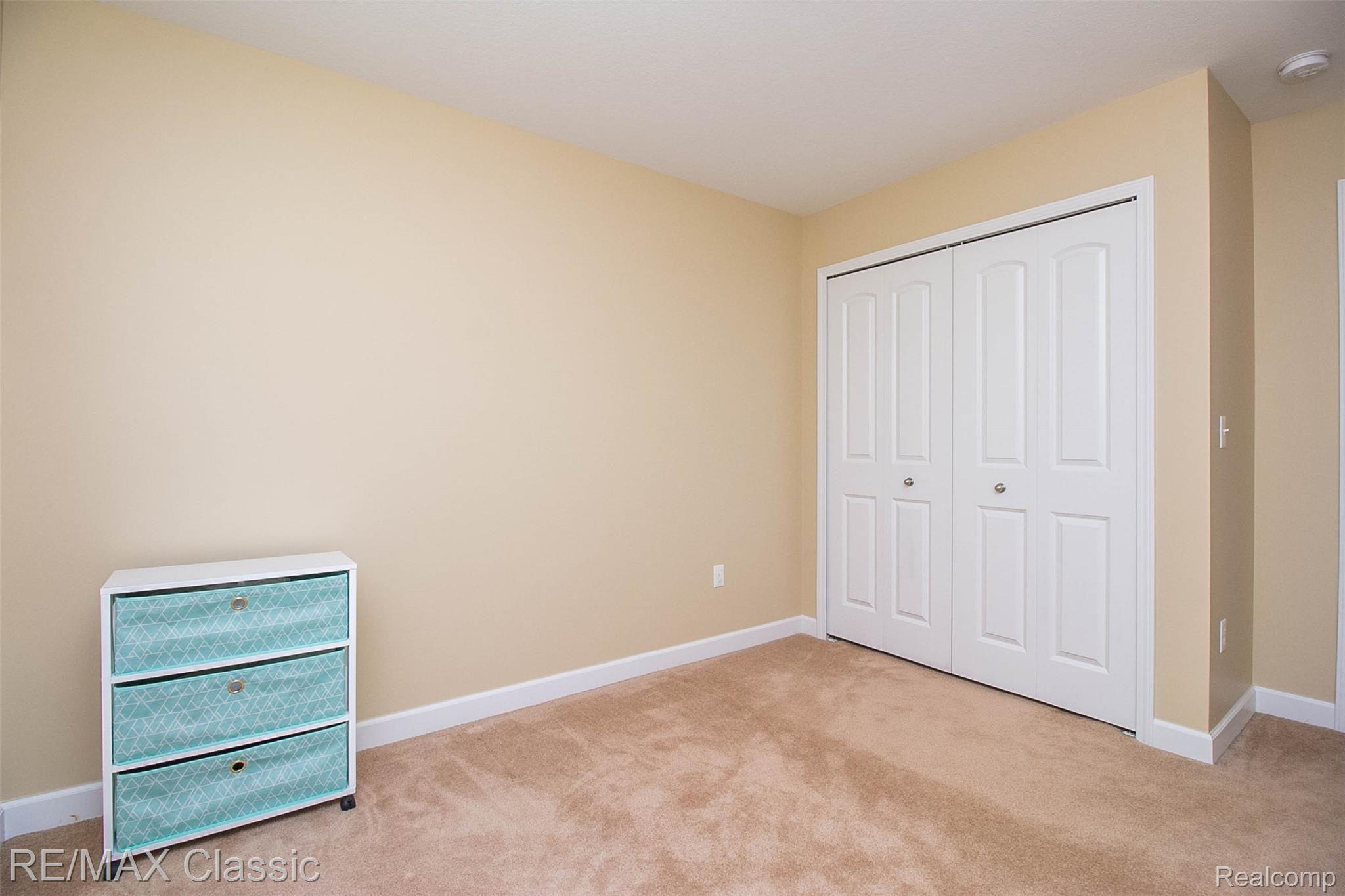 27135 Victoria Road Novi, MI 48374 - Photo 41 of 54 Bedroom 3