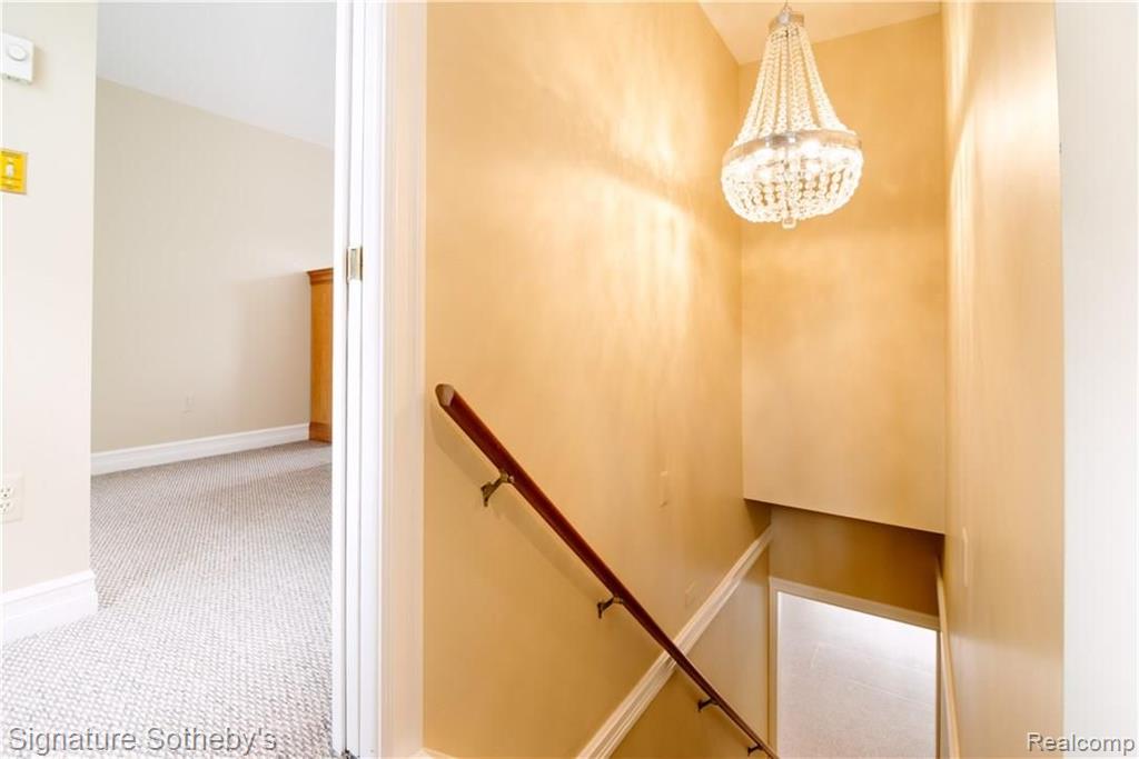 230 Winry Drive Rochester Hills, MI 48307 - Photo 8 of 19