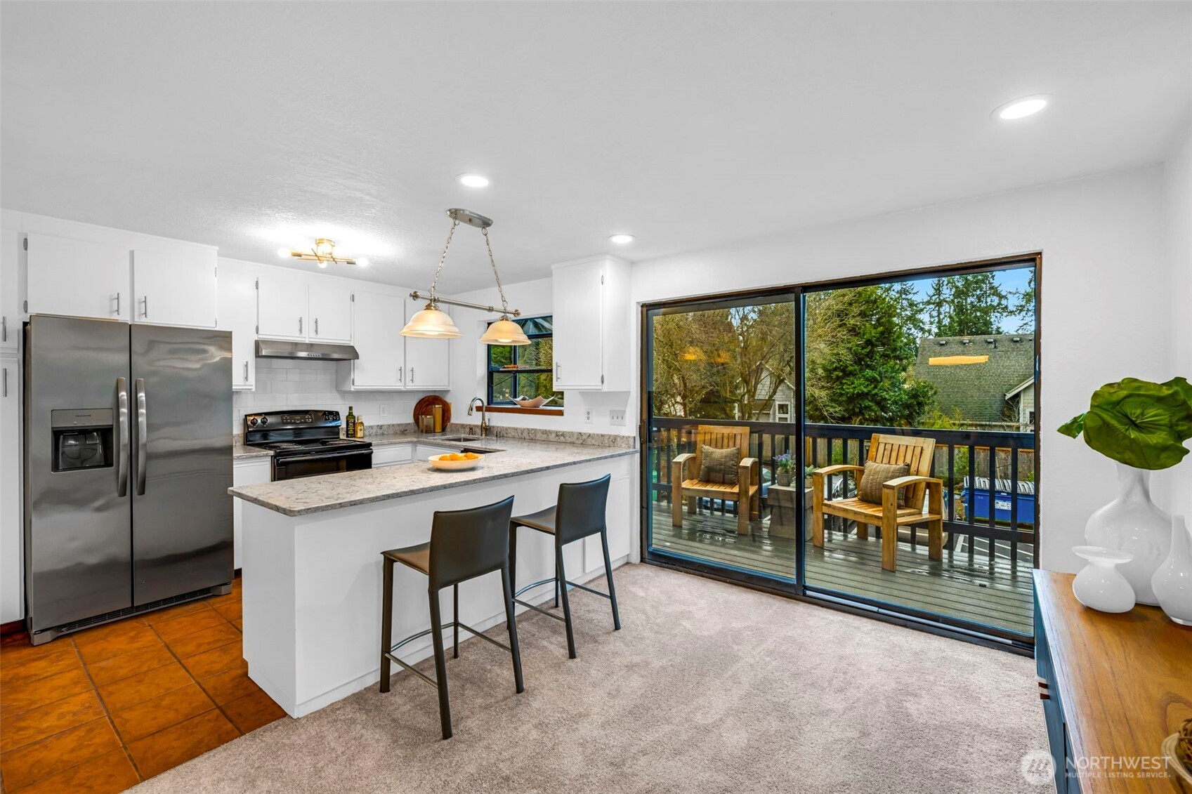 816 North 175th Street, Unit 2 Shoreline, WA 98133 - Photo 19 of 40