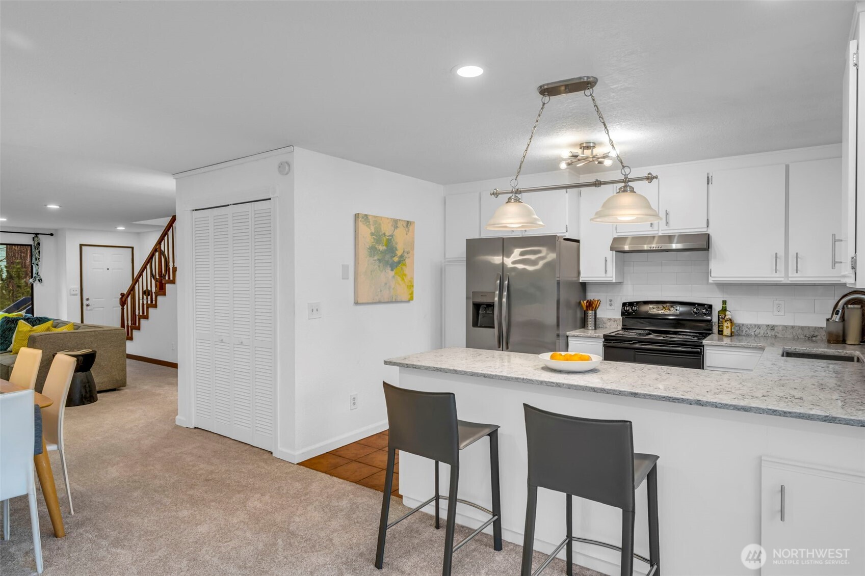 816 North 175th Street, Unit 2 Shoreline, WA 98133 - Photo 23 of 40