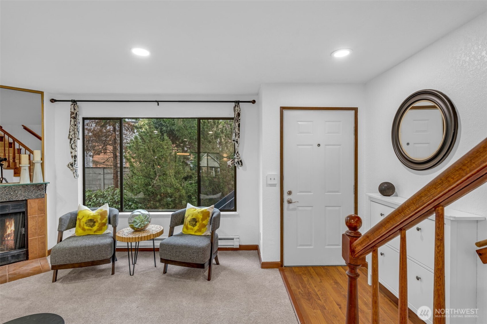 816 North 175th Street, Unit 2 Shoreline, WA 98133 - Photo 5 of 40 a living room with furniture and a large window