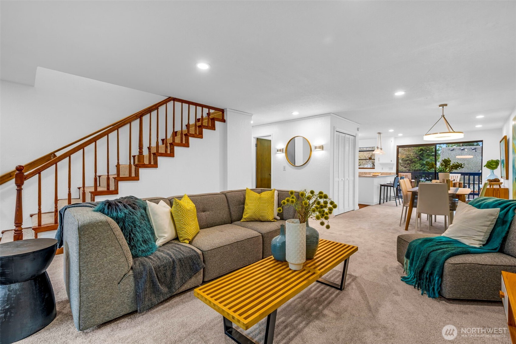 816 North 175th Street, Unit 2 Shoreline, WA 98133 - Photo 7 of 40