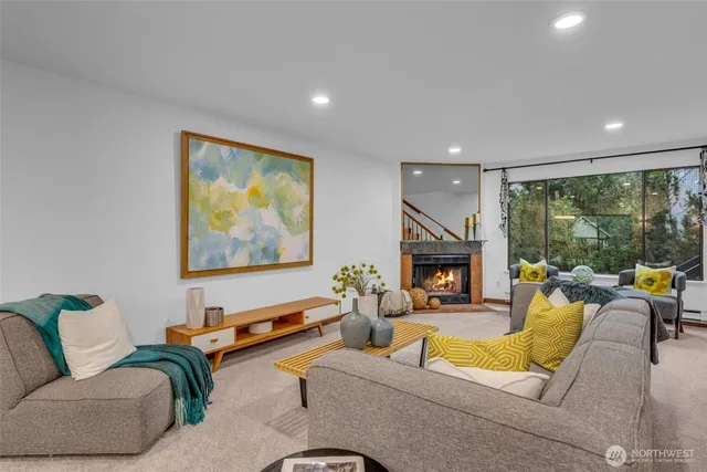 $597,000 | 816 North 175th Street, Unit 2, Shoreline, WA 98133