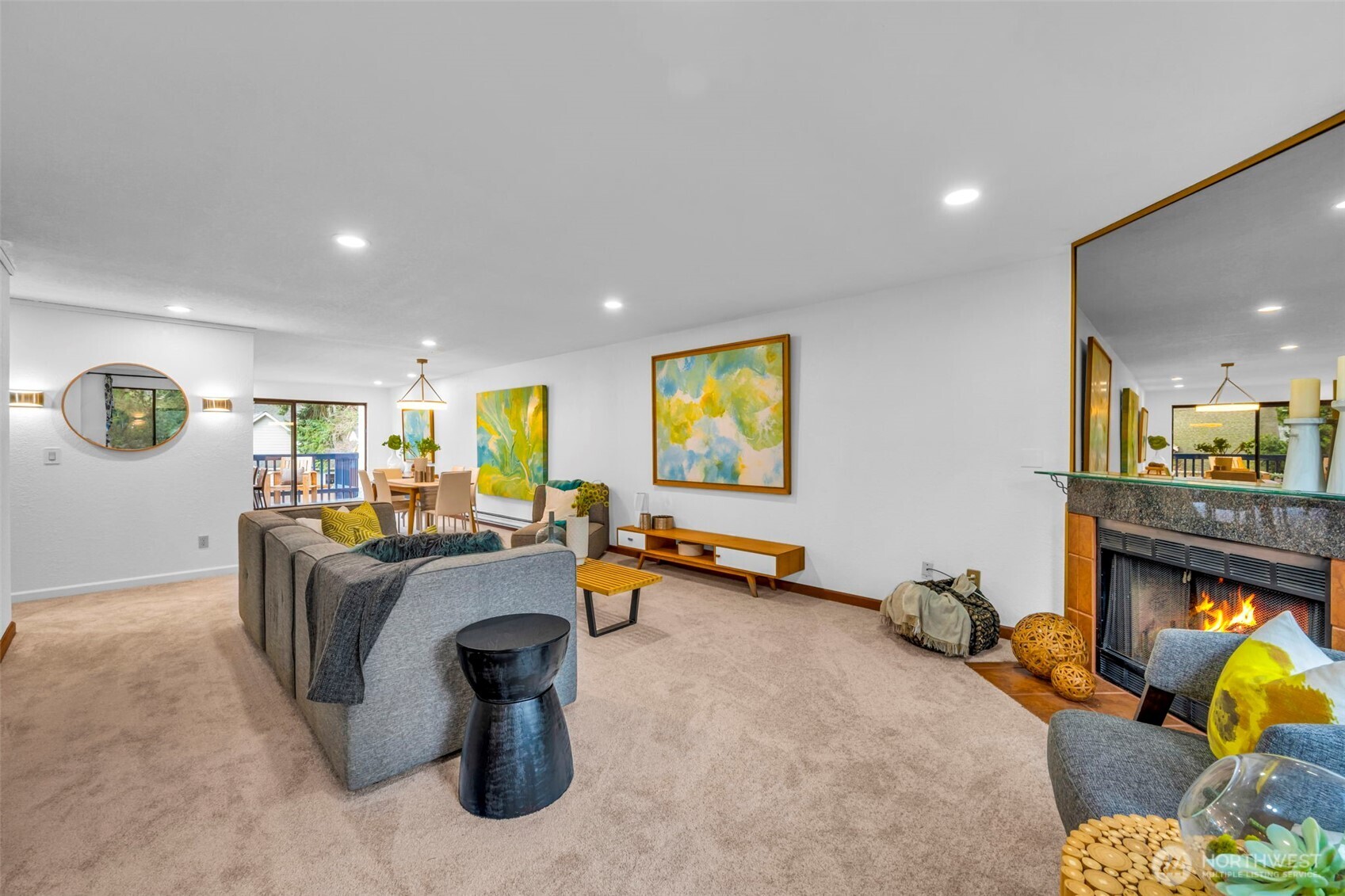 816 North 175th Street, Unit 2 Shoreline, WA 98133 - Photo 9 of 40 a living room with furniture and a flat screen tv