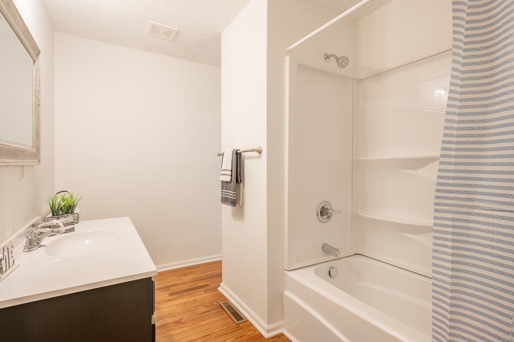 574 Whispering Pines Road Max Meadows, VA 24360 - Photo 20 of 69 Gallery Image 20