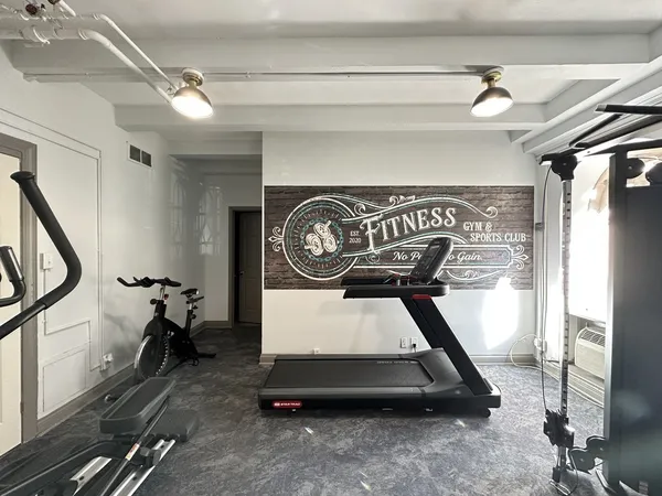 $1,495 | 434 West Wellington Avenue, Unit 503, Chicago, IL 60657