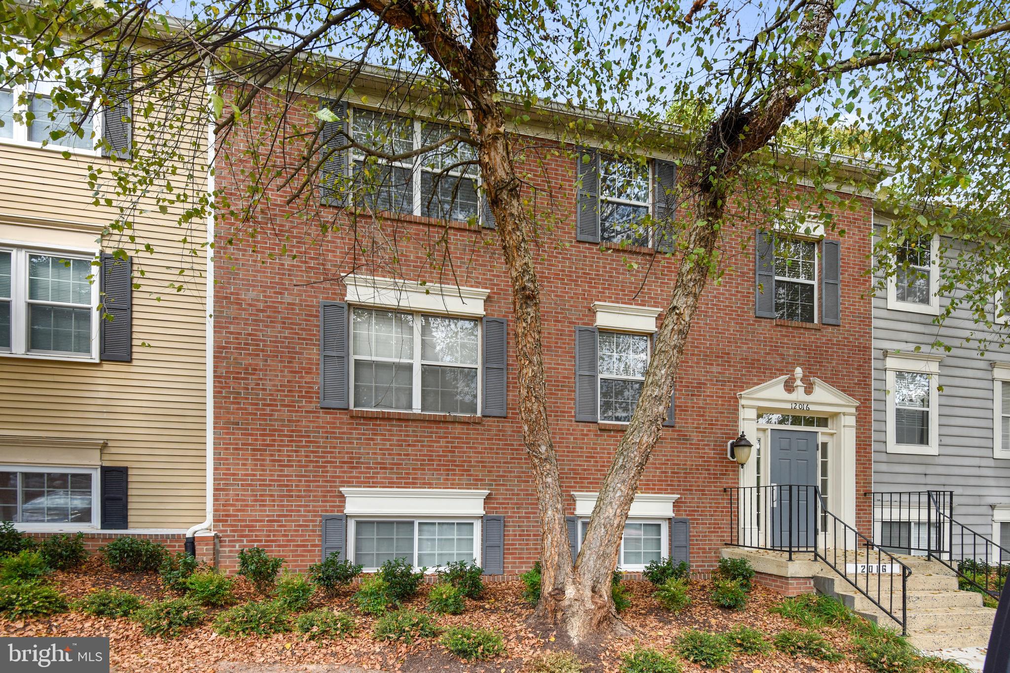 12016 Golf Ridge Court, Unit 301 Fairfax, VA 22033 - Photo 1 of 44 Penthouse Two Level Condo!