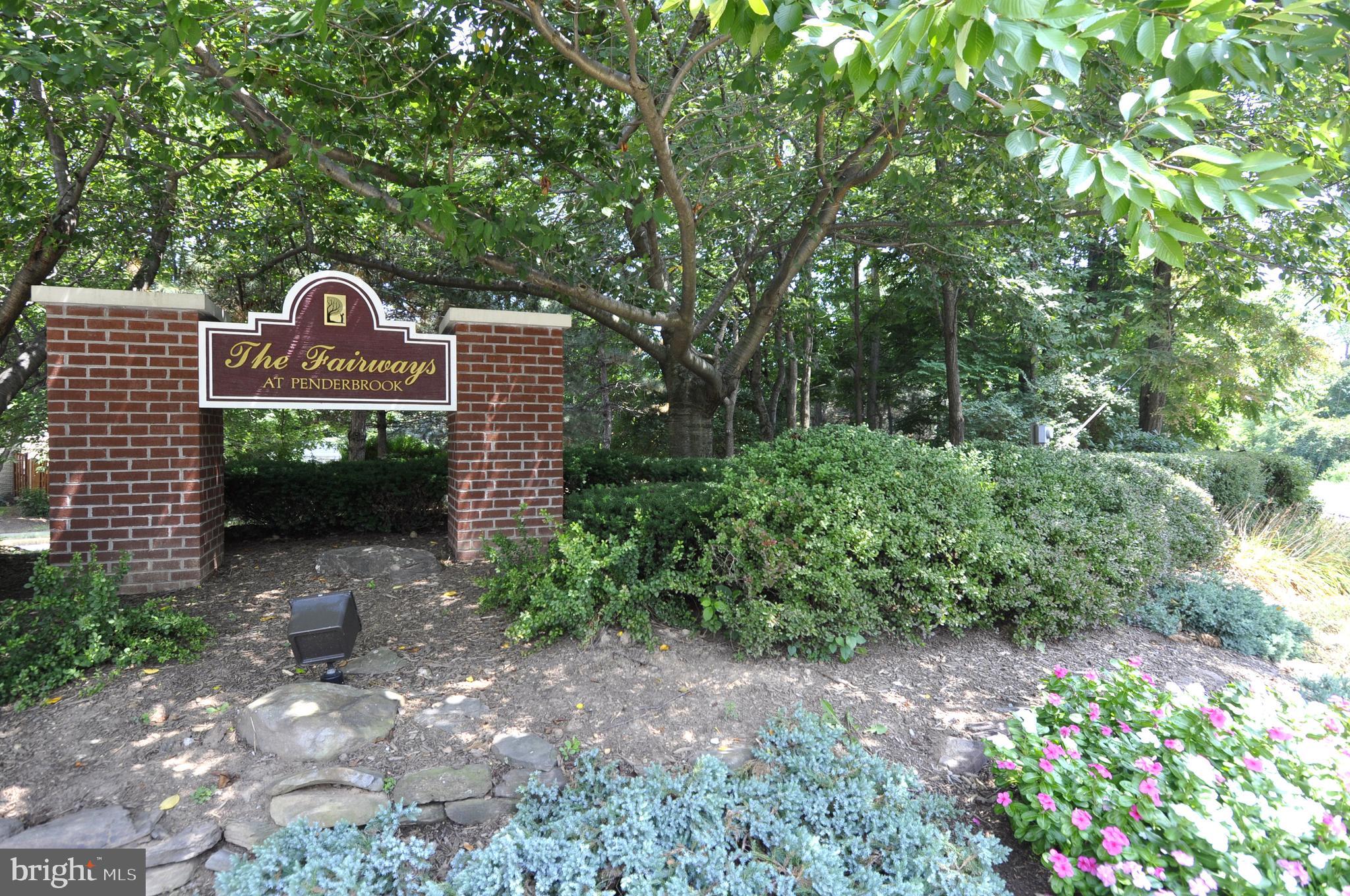12016 Golf Ridge Court, Unit 301 Fairfax, VA 22033 - Photo 36 of 44 Join the Penderbook Golf Course . . .