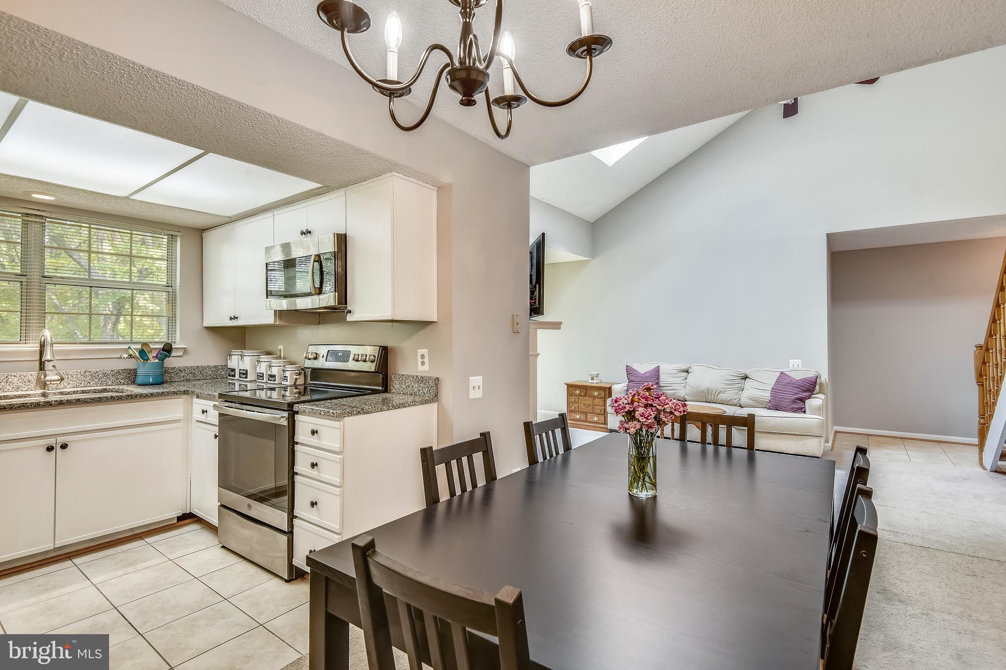 12016 Golf Ridge Court, Unit 301 Fairfax, VA 22033 - Photo 8 of 44 Dining Room View