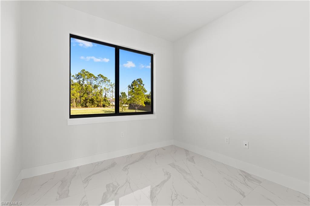 3432 4th Avenue Southeast Naples, FL 34117 - Photo 13 of 18