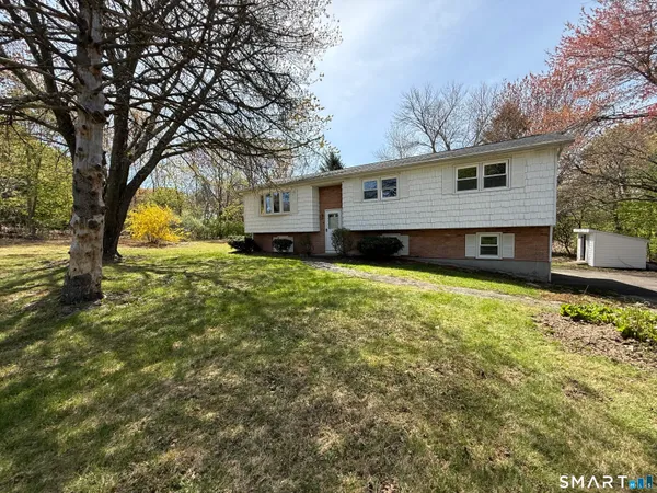 $415,000 | 1 Winfield Avenue, Wolcott, CT 06716