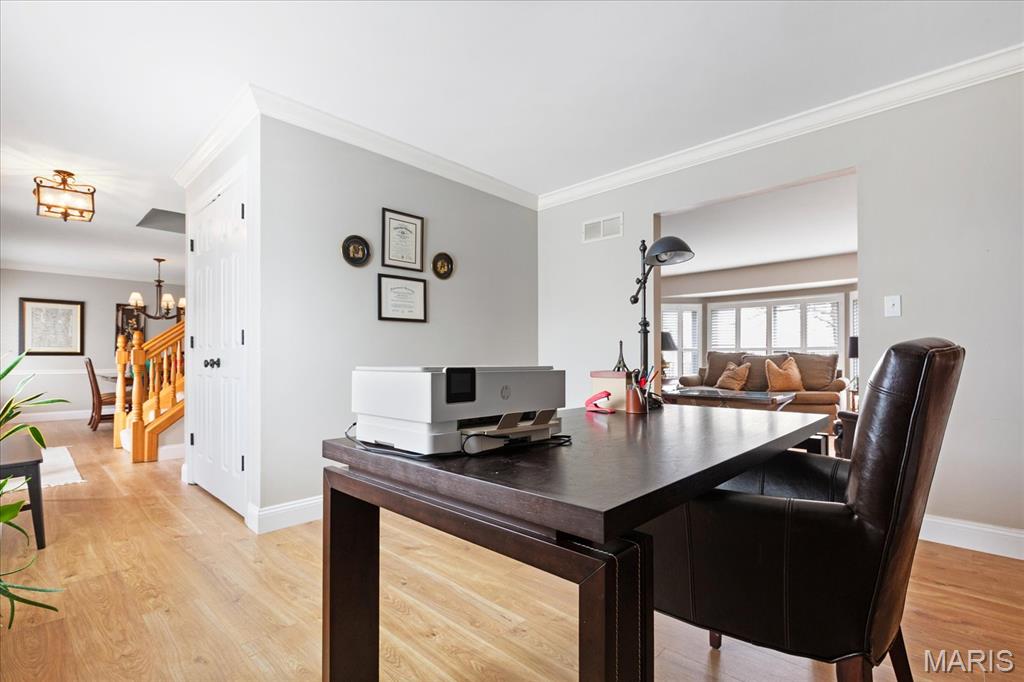 1462 Carriage Bridge Trail Ballwin, MO 63021 - Photo 18 of 40