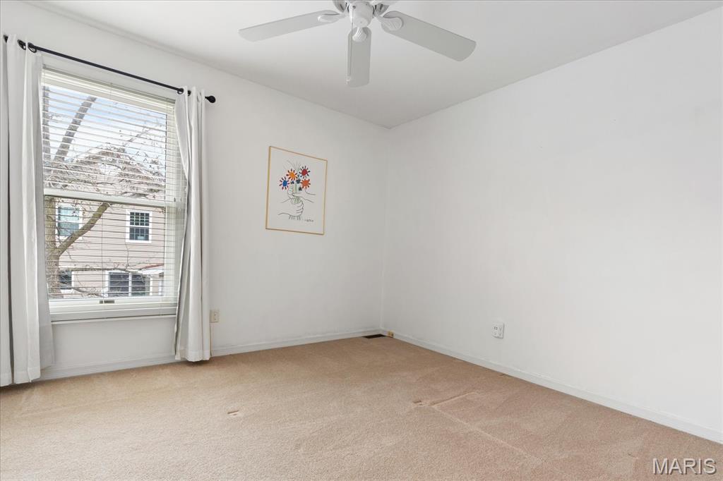 1462 Carriage Bridge Trail Ballwin, MO 63021 - Photo 34 of 40