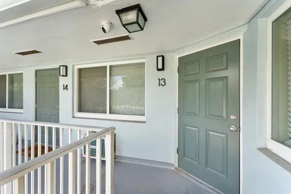 $1,500 | 901 North F Street, Unit 5, Lake Worth Beach, FL 33460