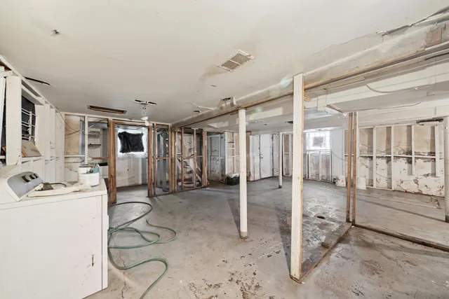 $1,500 | 11837 South Sangamon Street, Chicago, IL 60643