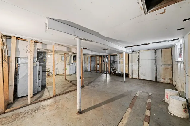 $1,500 | 11837 South Sangamon Street, Chicago, IL 60643