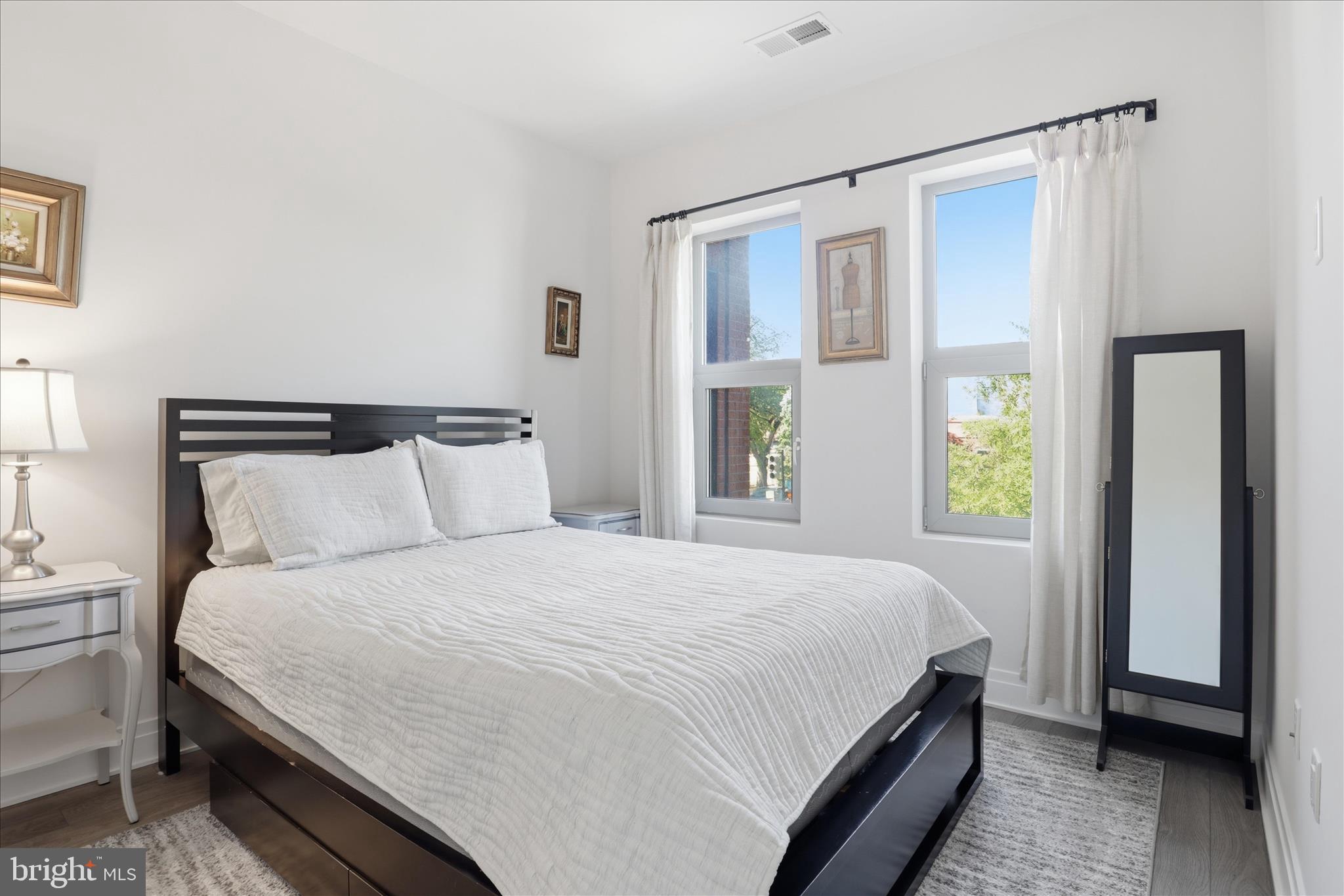 900 11th Street Southeast, Unit 203 Washington, DC 20003 - Photo 11 of 36 Bedroom