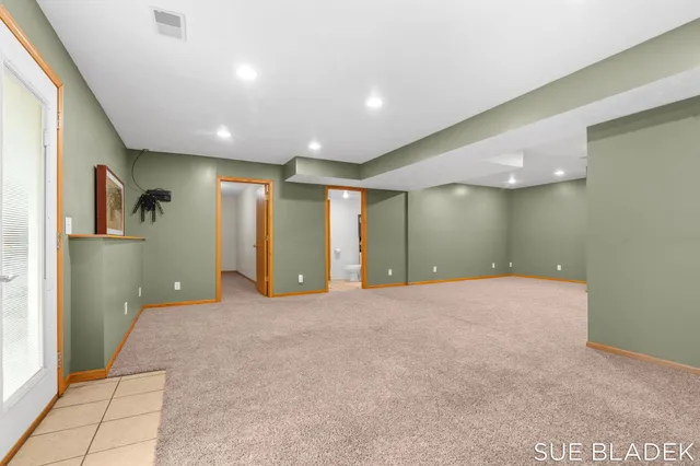 $645,000 | 6814 Dale Court, Fennville, MI 49408