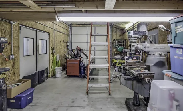 $645,000 | 6814 Dale Court, Fennville, MI 49408