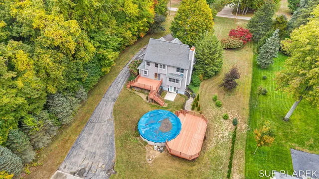 $645,000 | 6814 Dale Court, Fennville, MI 49408