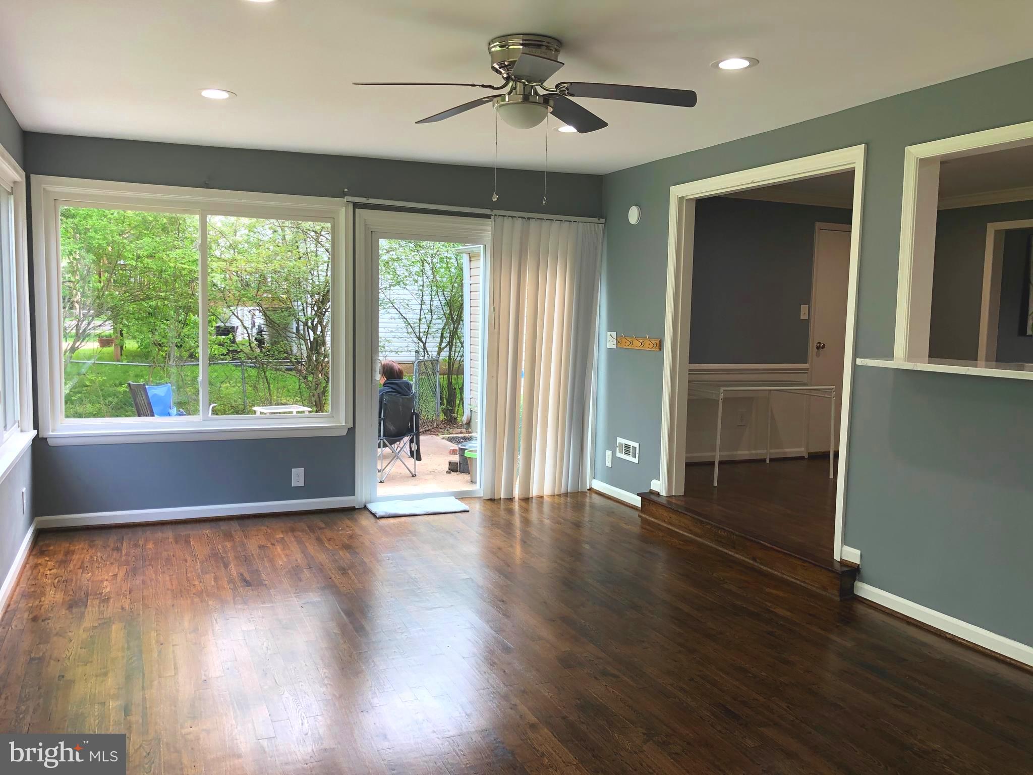 124 Magnolia Road Sterling, VA 20164 - Photo 17 of 55 Gallery Image 17