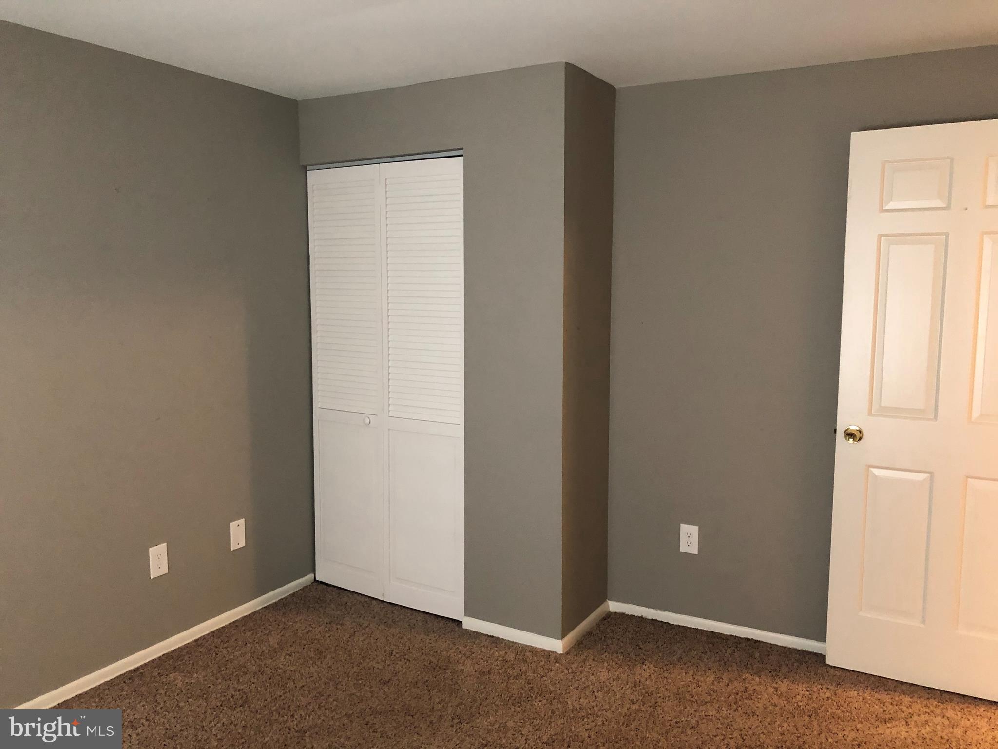 124 Magnolia Road Sterling, VA 20164 - Photo 36 of 55 Gallery Image 36