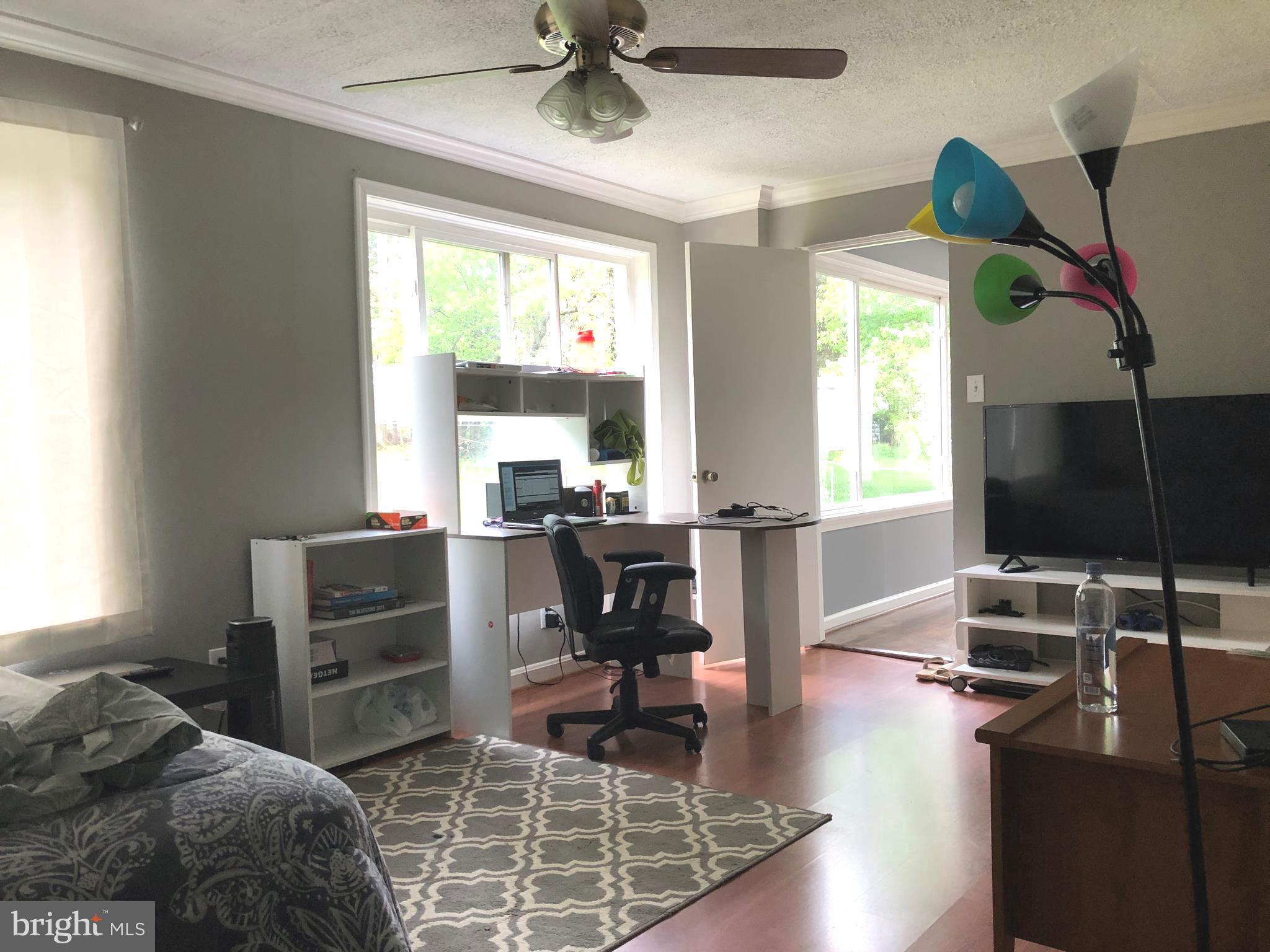 124 Magnolia Road Sterling, VA 20164 - Photo 44 of 55 Gallery Image 44
