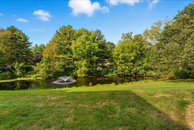 $214,900 | 41 West Summit Street, Unit 55, South Hadley, MA 01075