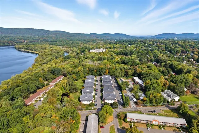 $214,900 | 41 West Summit Street, Unit 55, South Hadley, MA 01075