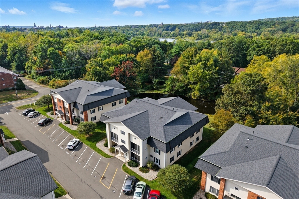 41 West Summit Street, Unit 55 South Hadley, MA 01075 - Photo 5 of 42