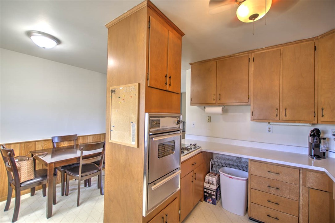 1921 Windsor Road Decatur, IL 62521 - Photo 9 of 24 Gallery Image 9