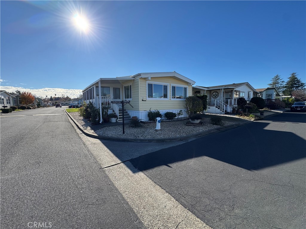 154 Stratford Way Santa Rosa, CA 95401 - Photo 1 of 1 Gallery Image 1