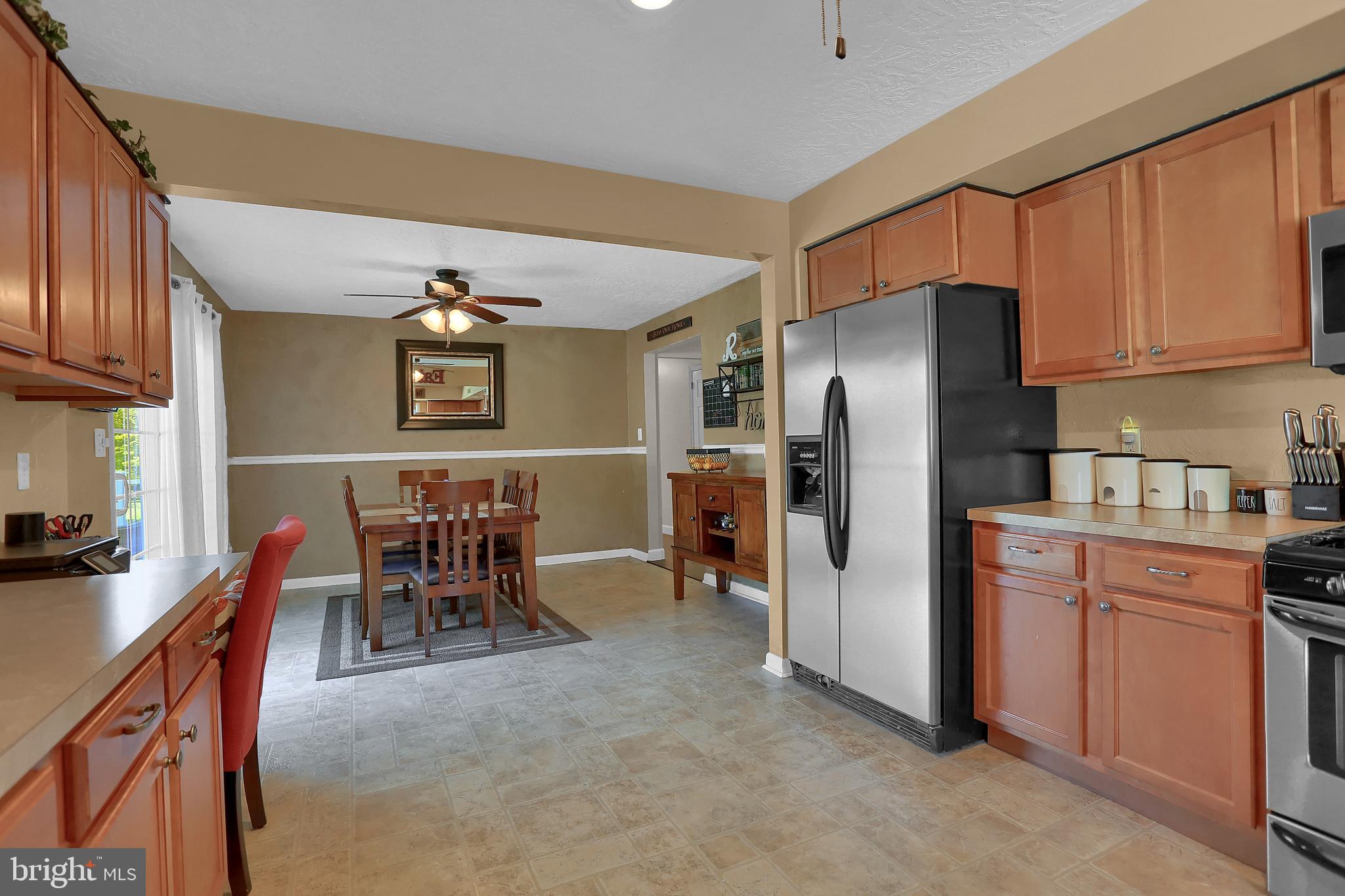 2025 Derry Road York, PA 17408 - Photo 14 of 45