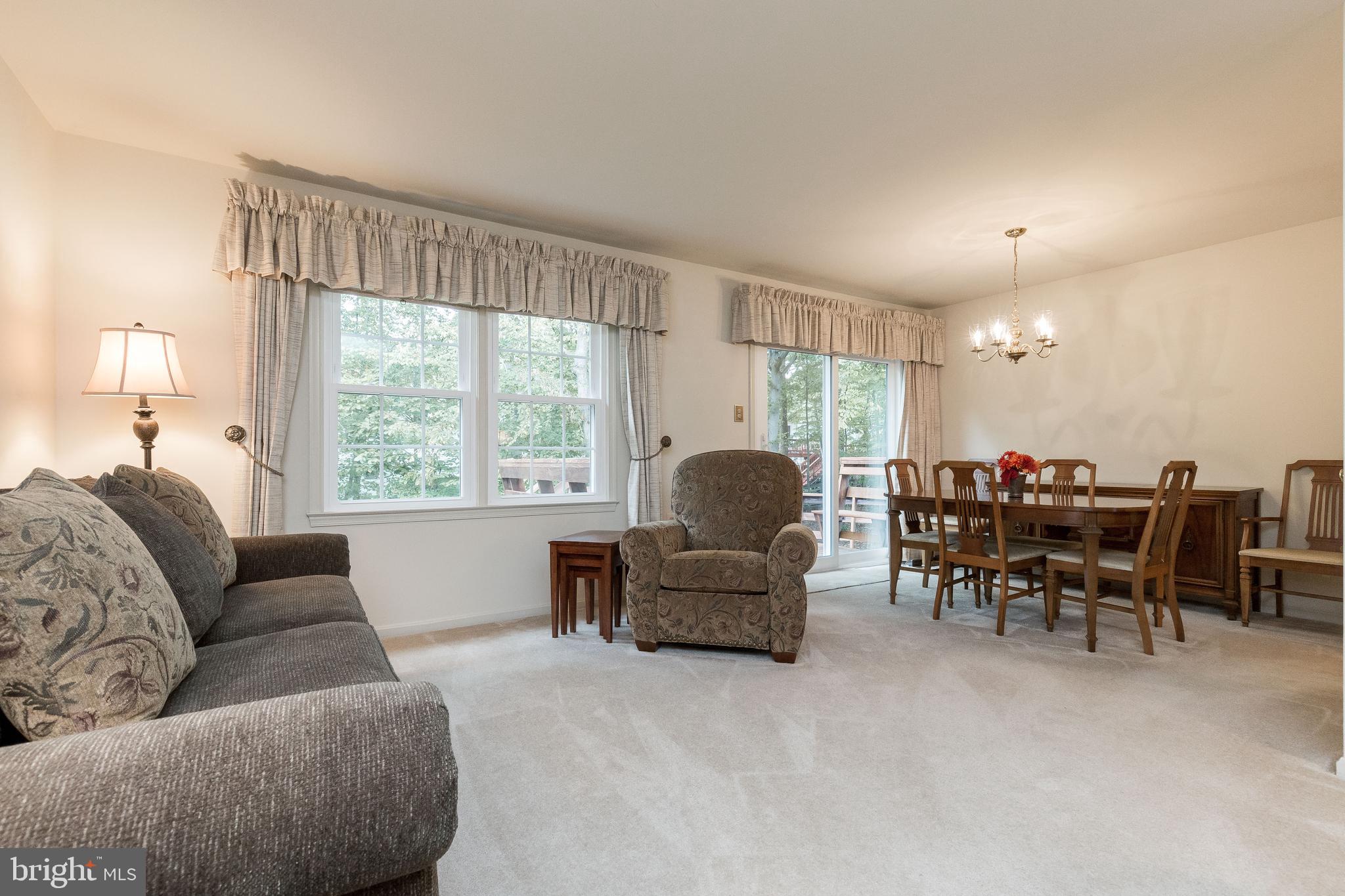 11858 Mohican Road Woodbridge, VA 22192 - Photo 12 of 43